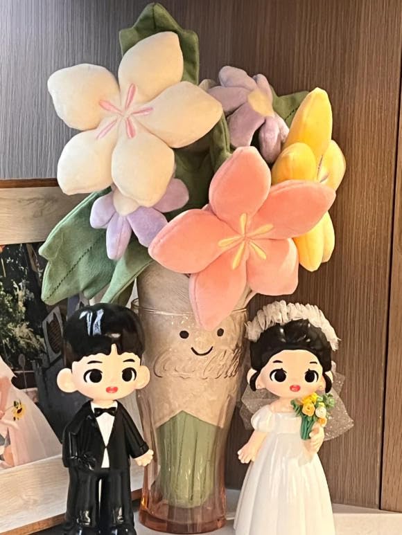 EASELR Bouquet of Flowers Plush Plant Flowers Stuffed Plant Plushie Doll Gifts