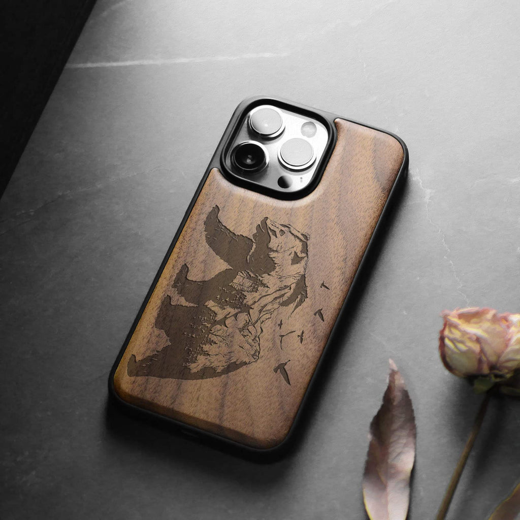 Carveit Magnetic Wood Case for iPhone 13 Pro Max [Natural Wood & Black Soft TPU]