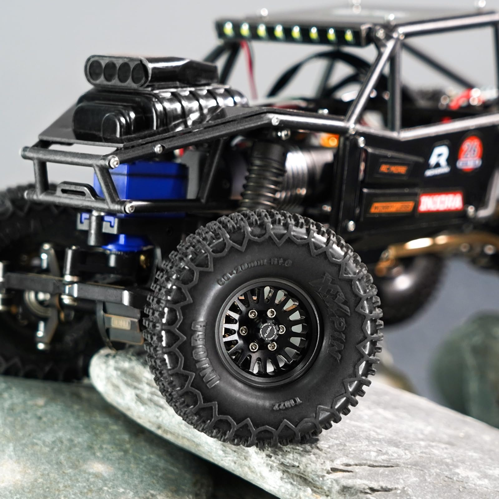 INJORA M2.5 Wheel Lock Nuts with Aluminum Cap for 1/18 RC Crawlers