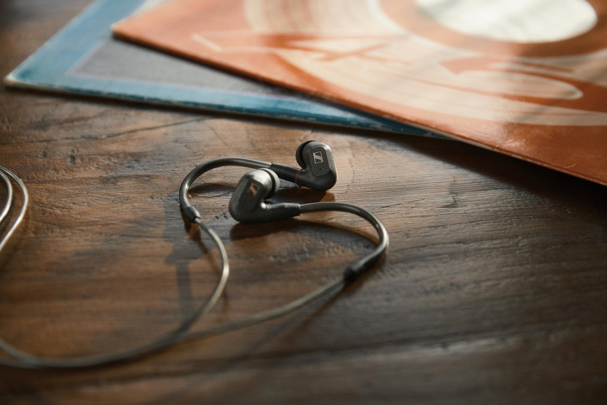 Sennheiser Consumer Audio IE 300 in-Ear Audiophile Headphones - Sound Isolating