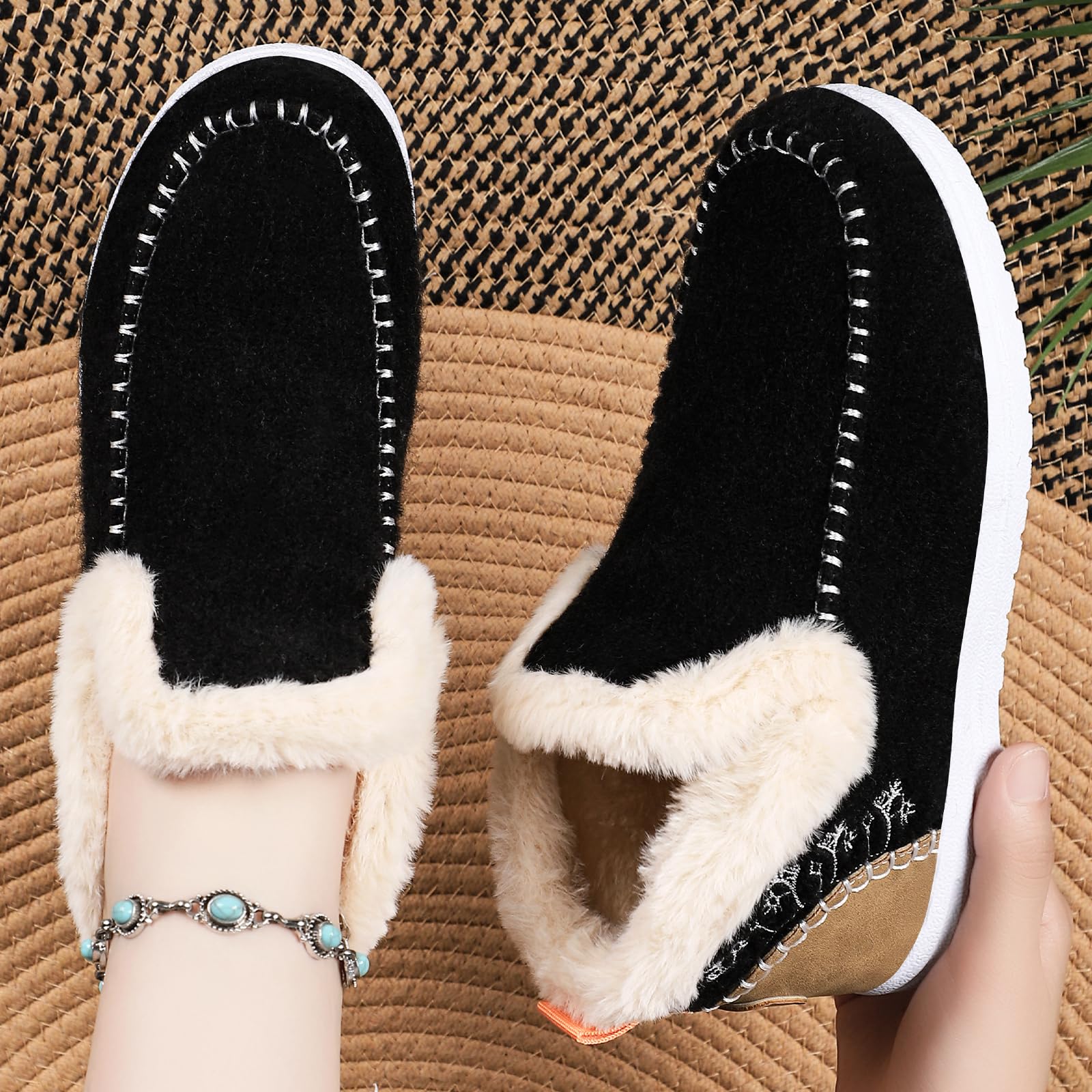 EGGDK Women's Winter Warm Slippers Comfortable Fur Lining Slip-On House Shoes Indoor Outdoor Anti-Slip Winter Booties (Black,7)