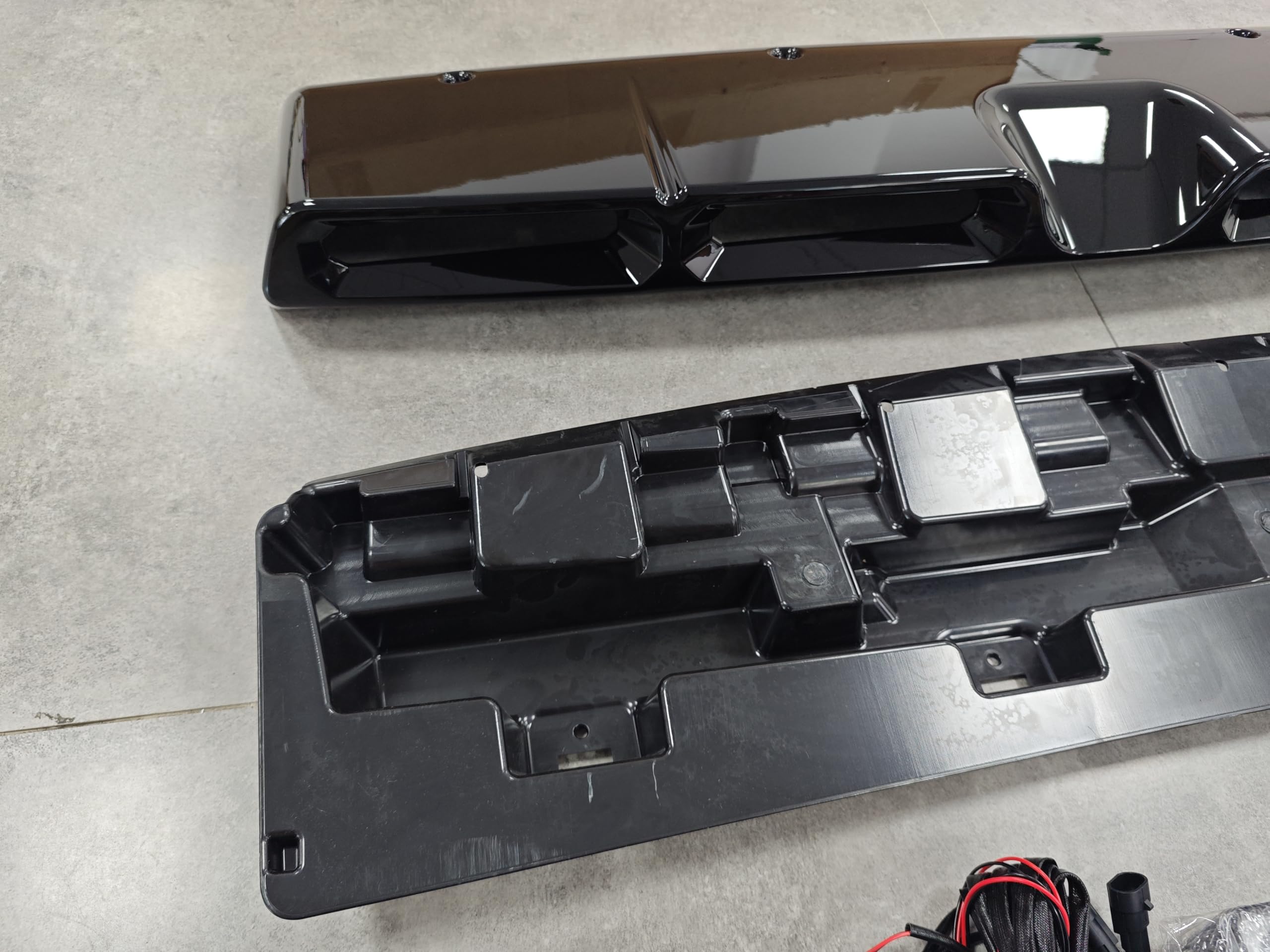 Ford Ranger T9 P703 Roof LED Light Bar DRL Gloss Black Cold White 2023-2025