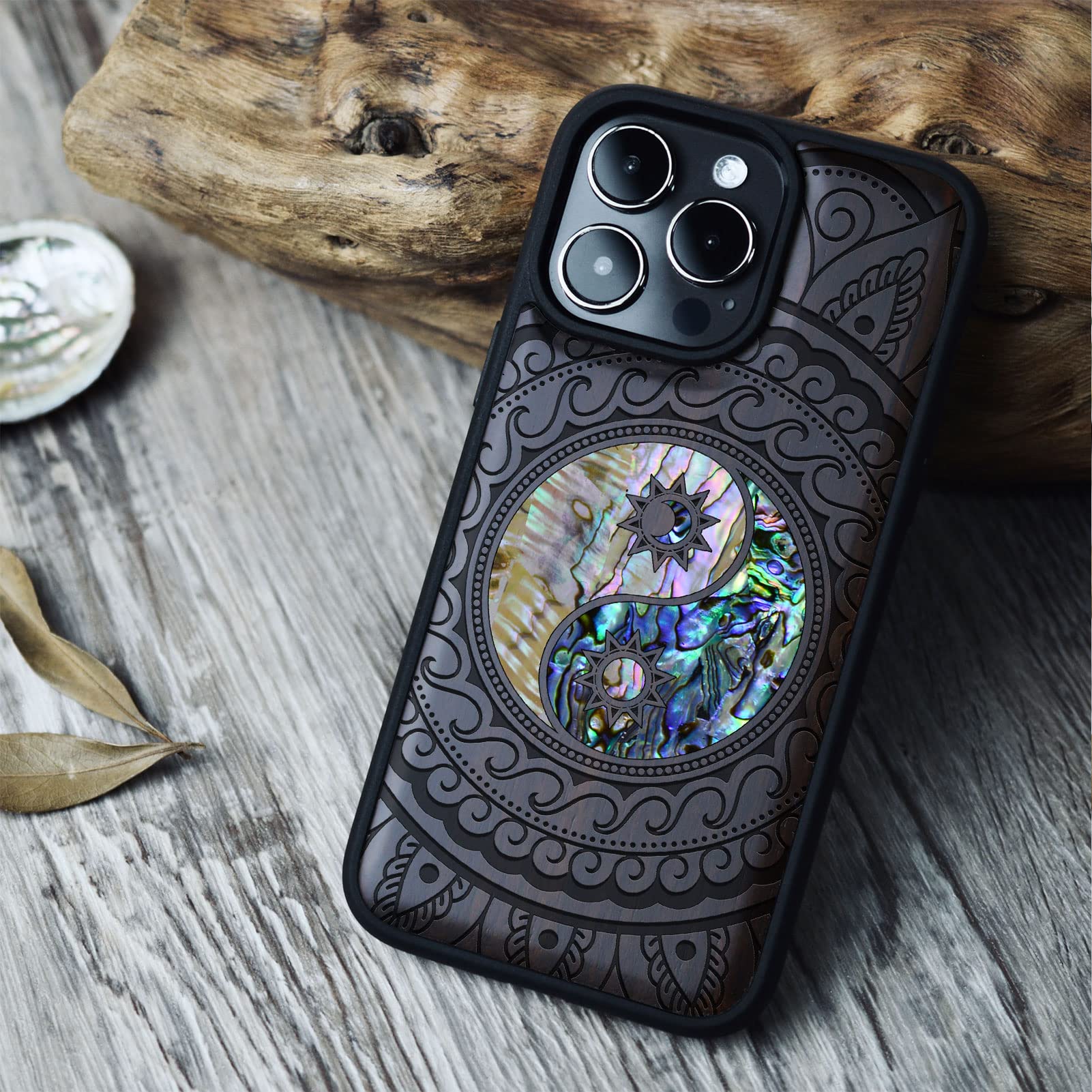 Carveit Designer Wooden Protective Magnetic Case for iPhone 14 Pro Case [Wood