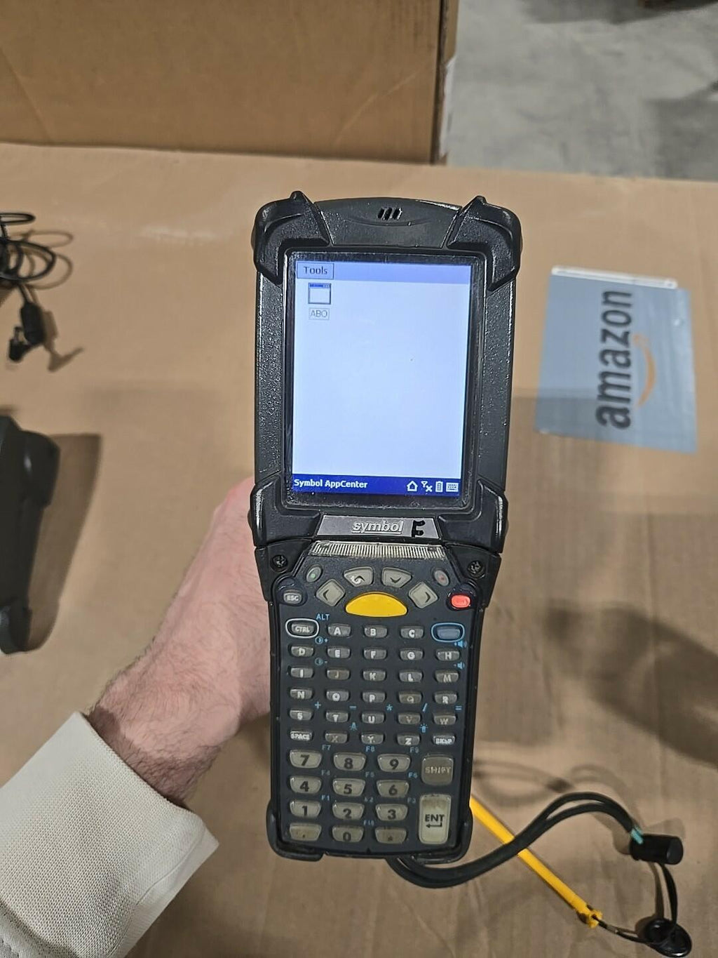 Motorola MC9000 Series Mobile Computer Barcode Scanner w/ Extra Battery Charger