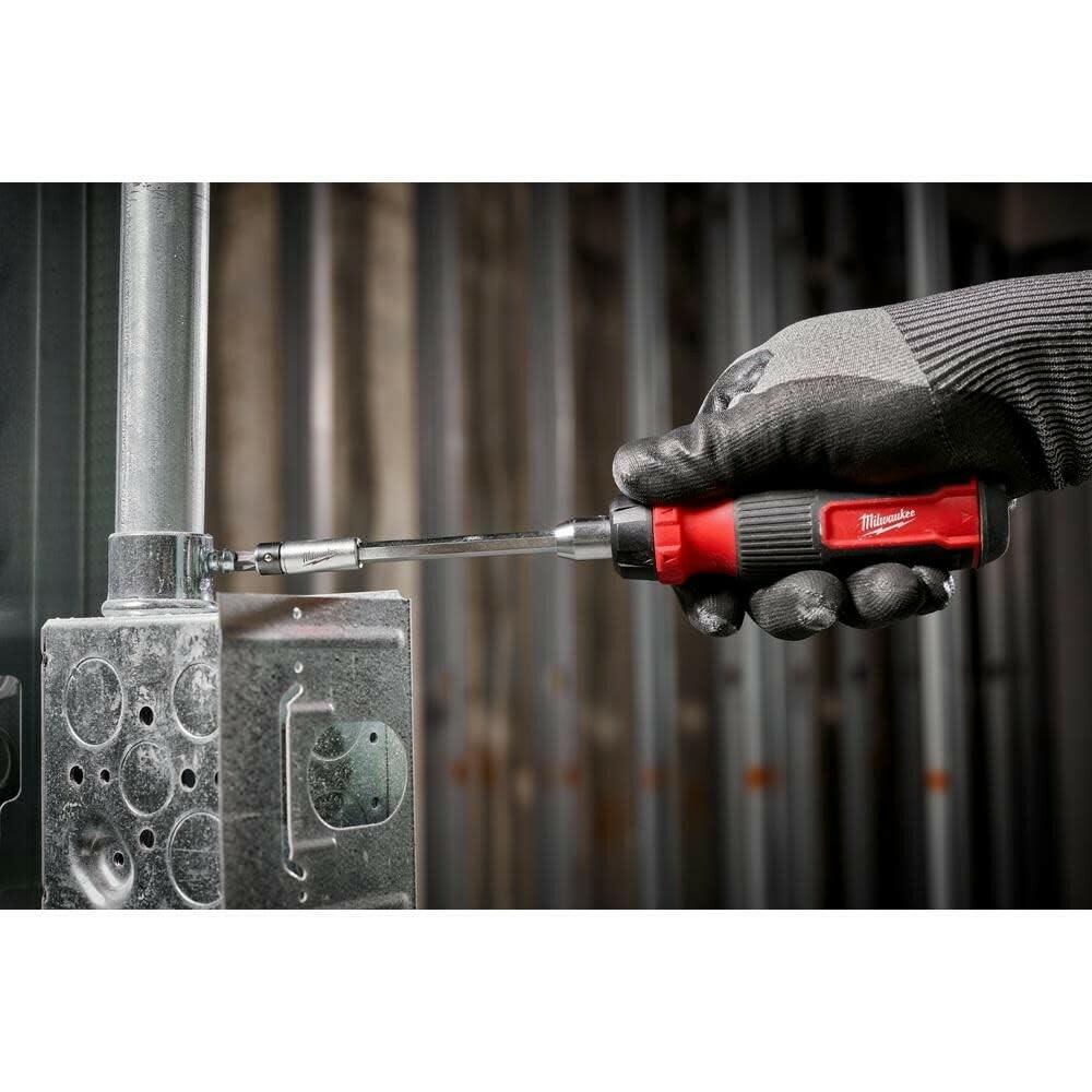 Missing parts Milwaukee Screwdriver M-BIT RCHT 27 in 1 48-22-2904