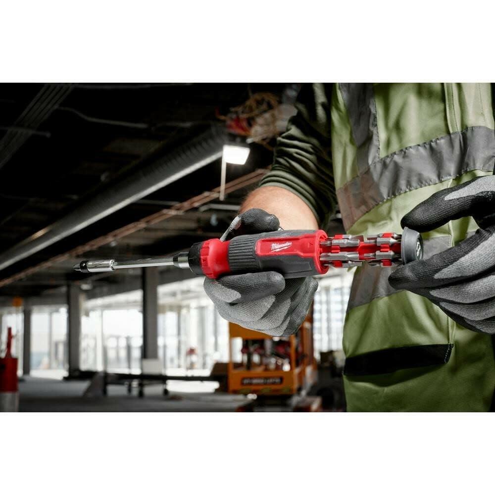 Missing parts Milwaukee Screwdriver M-BIT RCHT 27 in 1 48-22-2904