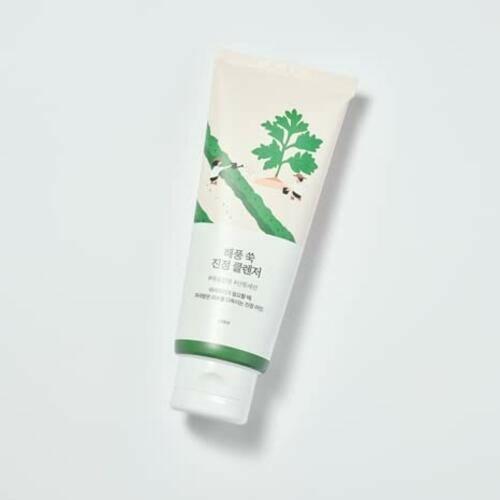 ROUND LAB Mugwort Calming Cleanser | Cleanse and calm simultaneously, Formulated