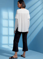Vogue V1618A5 Women's Very Loose Pullover Tunic and Semi-Fitted Pants Sewing