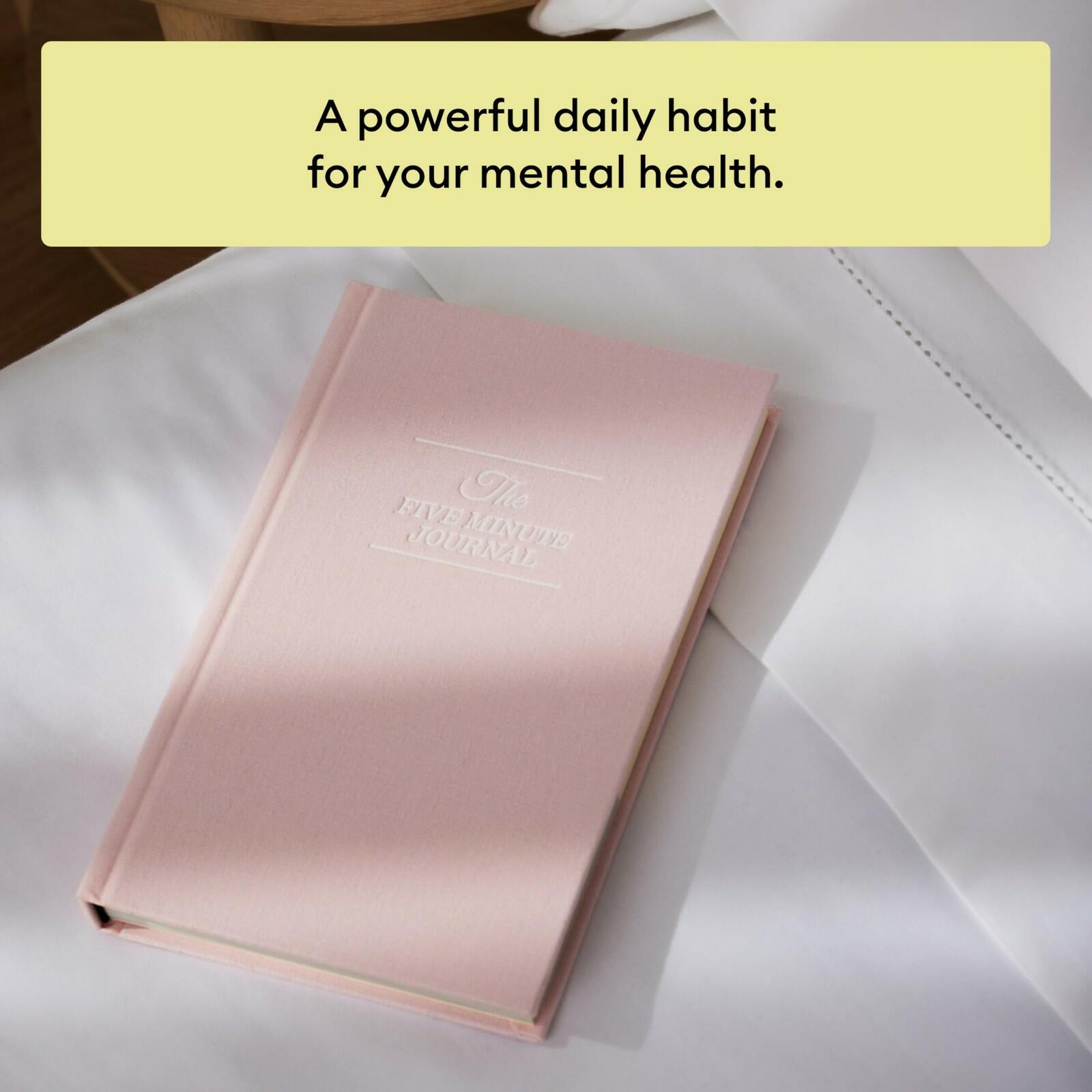 Intelligent Change: The Five Minute Journal - Daily Gratitude Journal for