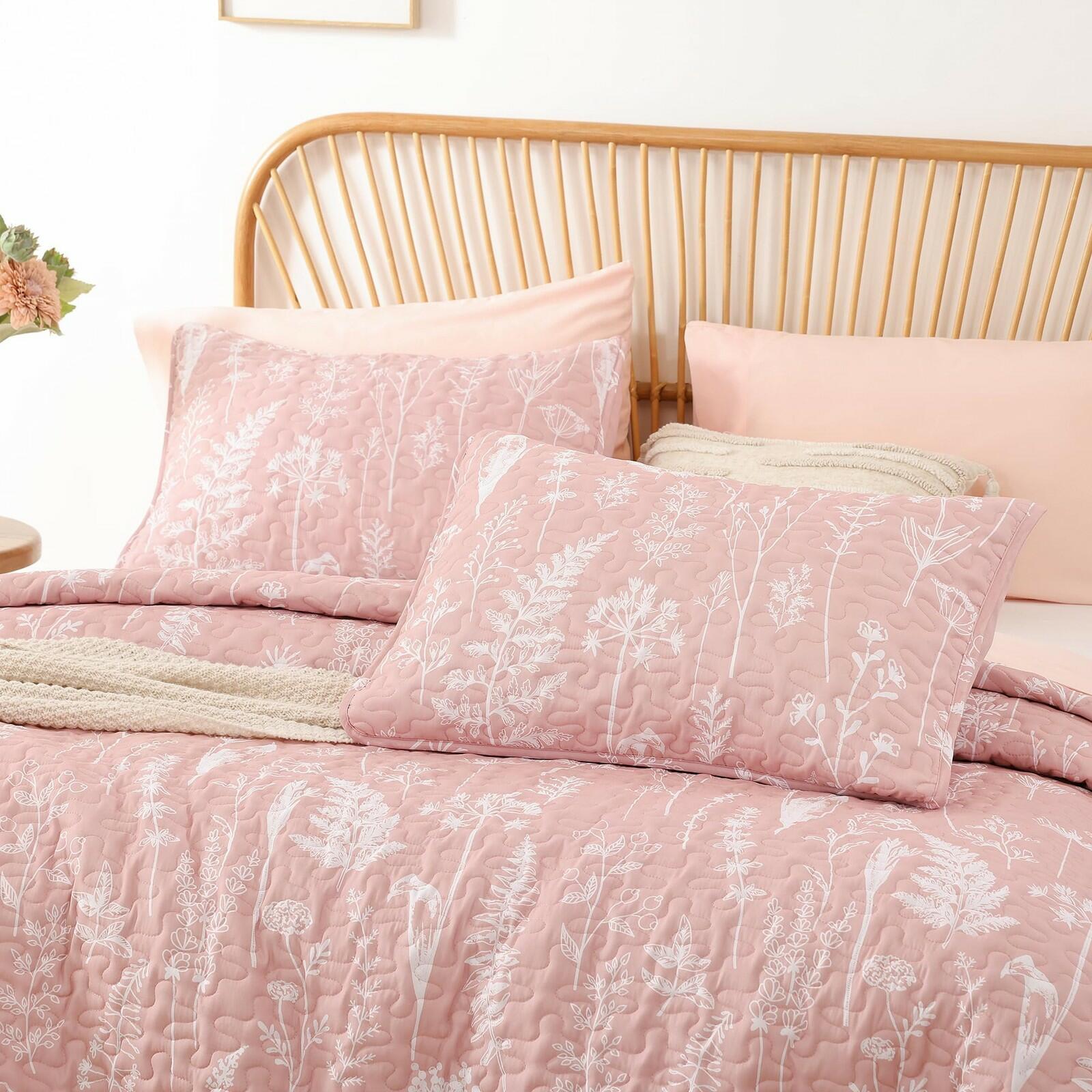 JANZAA Quilts Queen Size Pink Quilt Botanical with Floral Pattern Microfiber