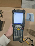 Motorola MC9000 Series Mobile Computer Barcode Scanner w/ Extra Battery Charger