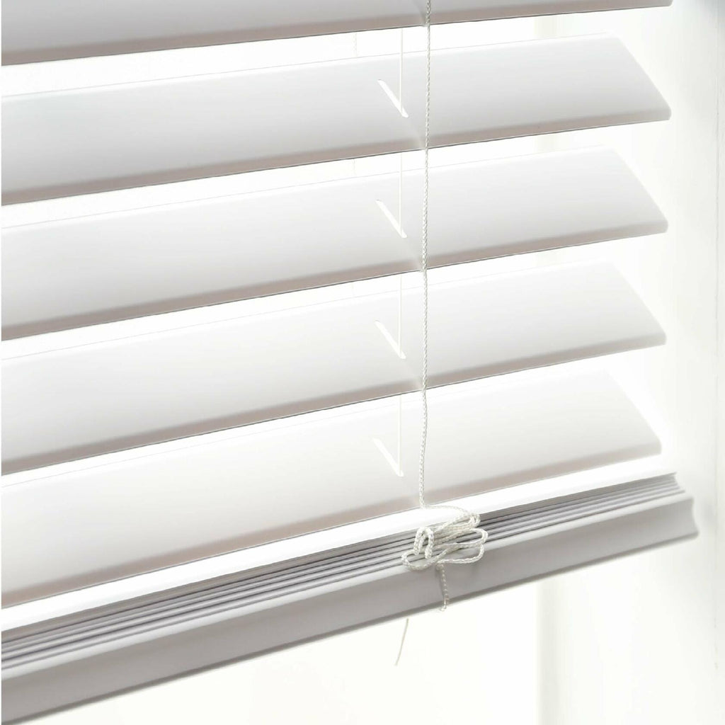 DEZ FURNISHINGS 2" Cordless Flat Slat Venetian Blind, 25.5" W x 48" H, White