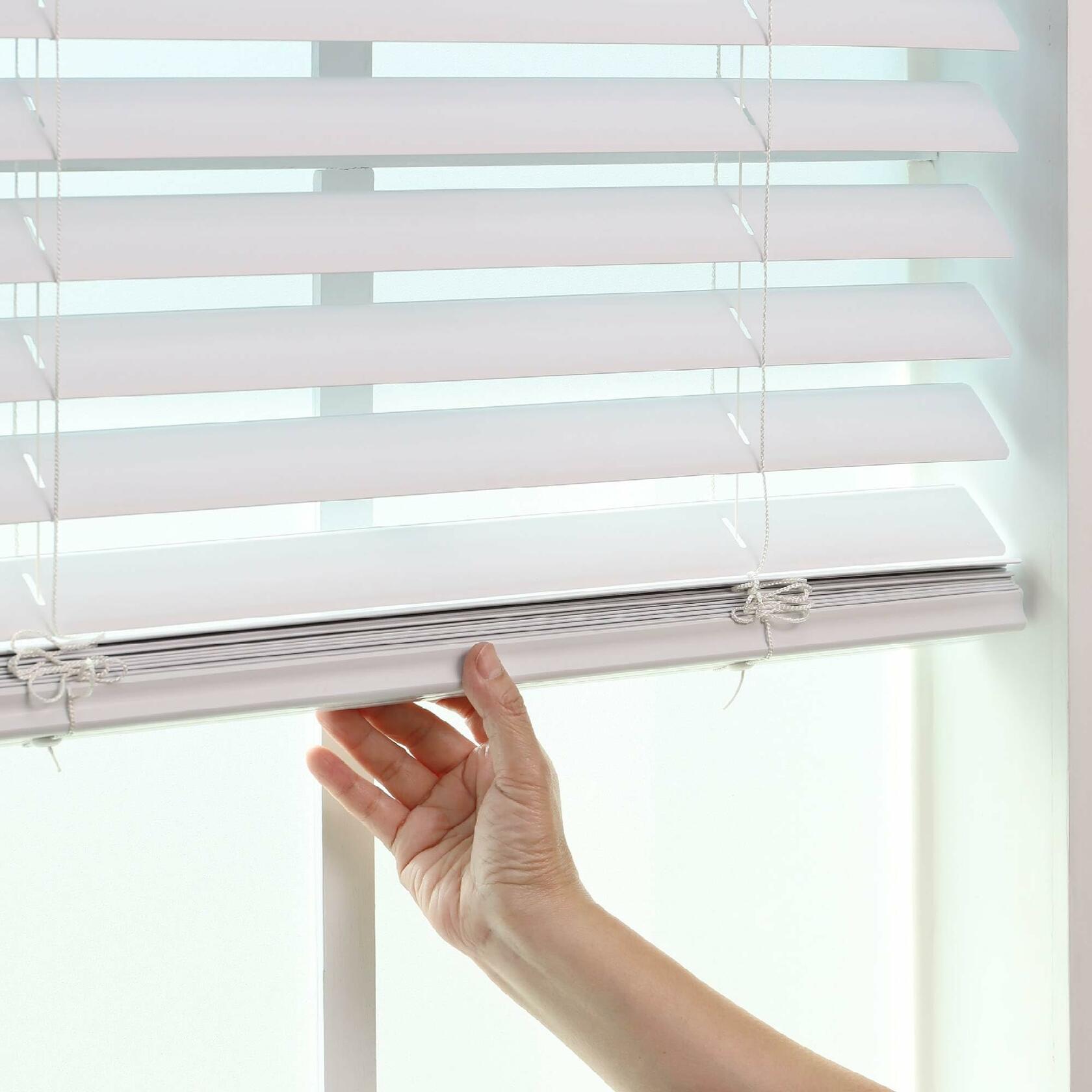DEZ FURNISHINGS 2" Cordless Flat Slat Venetian Blind, 25.5" W x 48" H, White