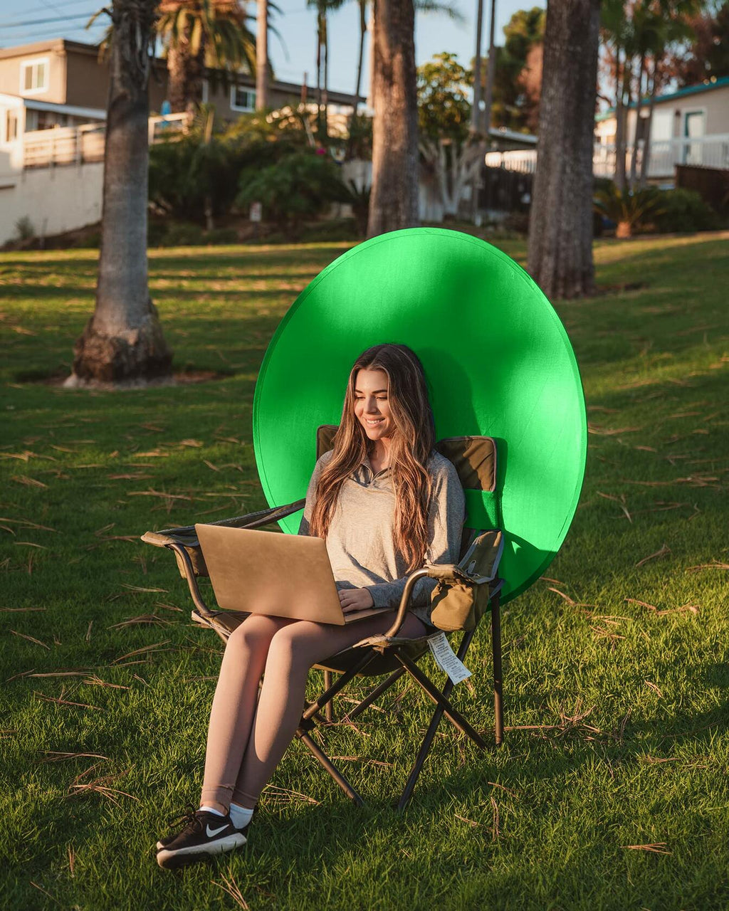 Webaround Big Shot 56" | Green | Portable Collapsible Webcam Backdrop | Attaches