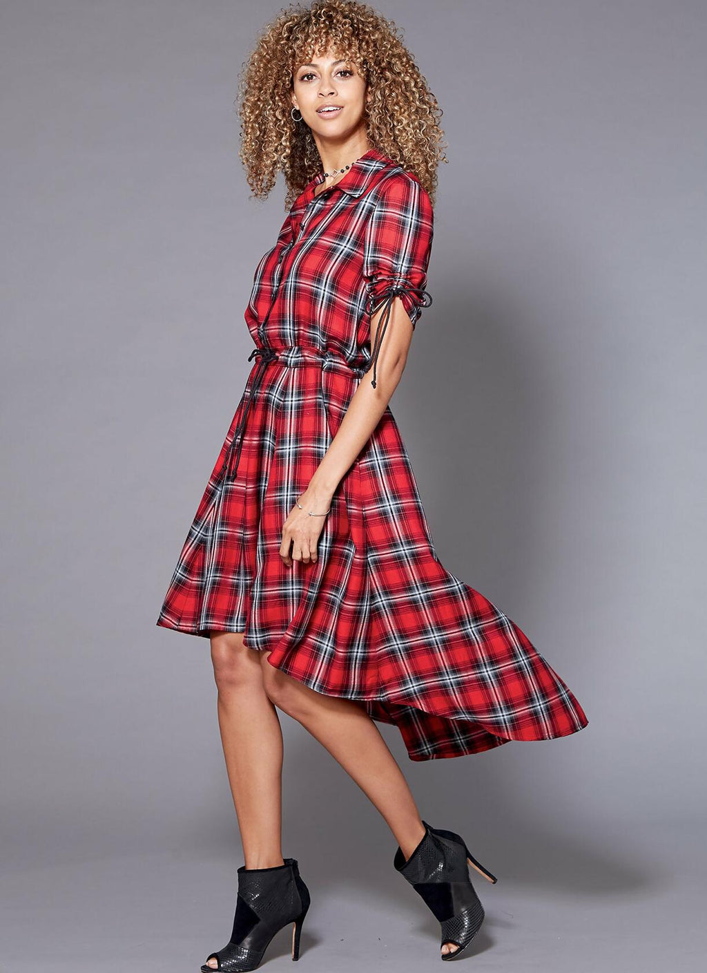 McCall's Patterns Misses' Petite Shirtdresses with Drawstring Waist