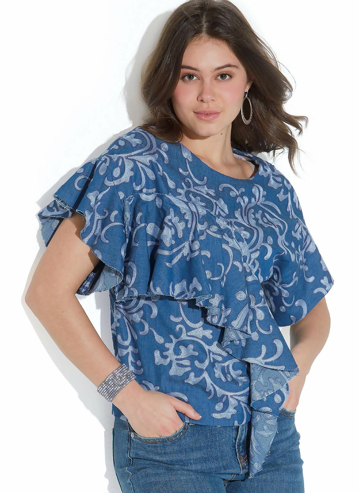 McCall's M7808E5 Women's Pullover Tank Top, Short Sleeve, and Long Sleeve Top