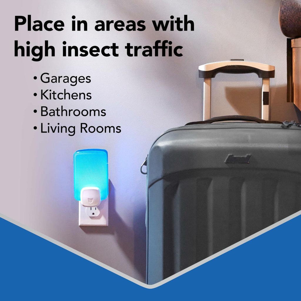 Raid Essentials Flying Insect Light Trap Starter Kit 1 Plug-In Device + 1