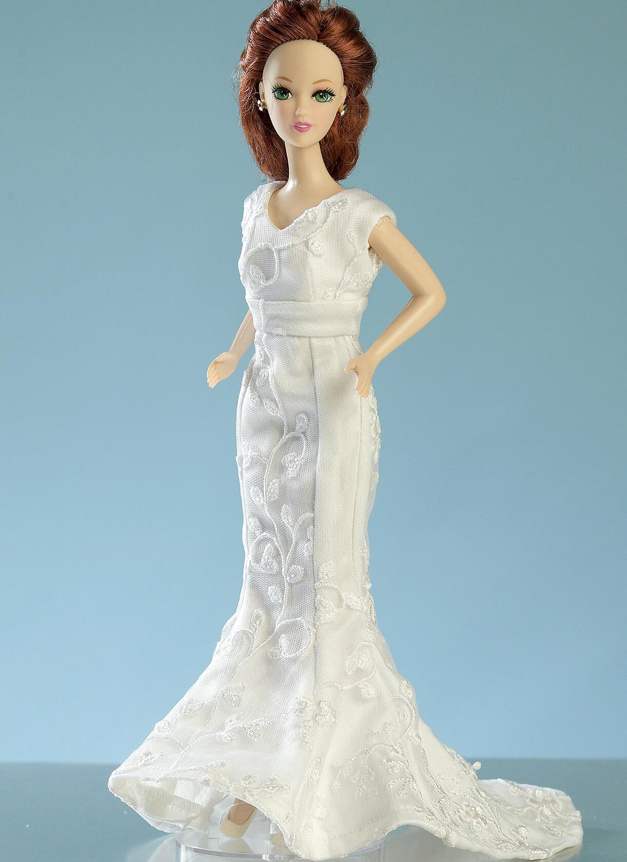 McCall's M7520 Gowns, Stole, Dresses, Coats & Hat for 11.5" Doll Sewing Pattern,