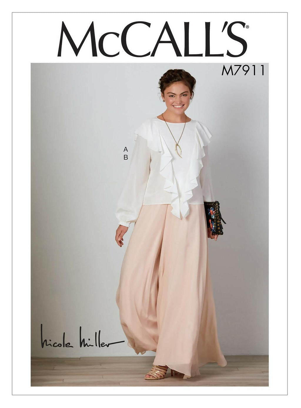 McCall Pattern Women's Loose Fitting Pullover Blouse and Wide Flare Pants Nicole