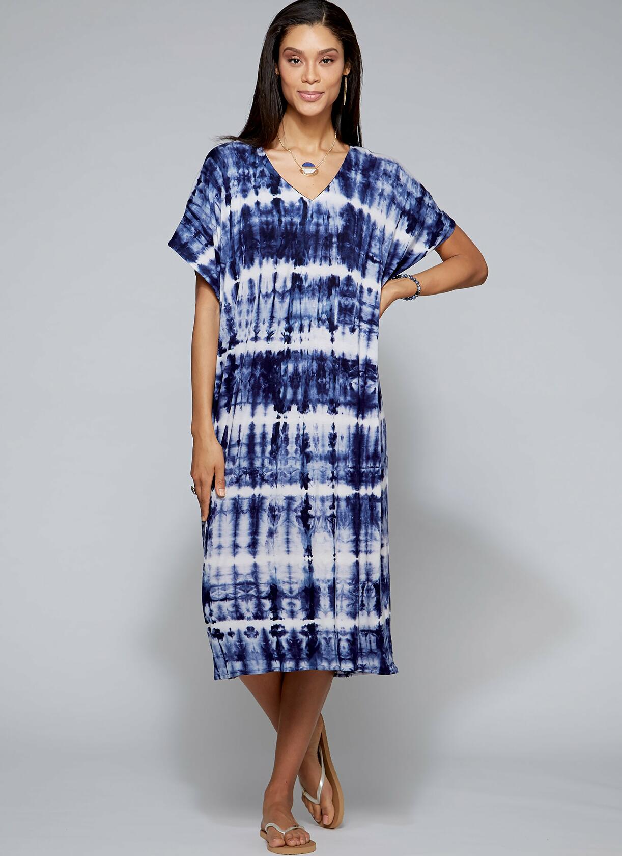 McCall Patterns Misses Loose-Fitting V-Neck Pullover Tunic and Dresses