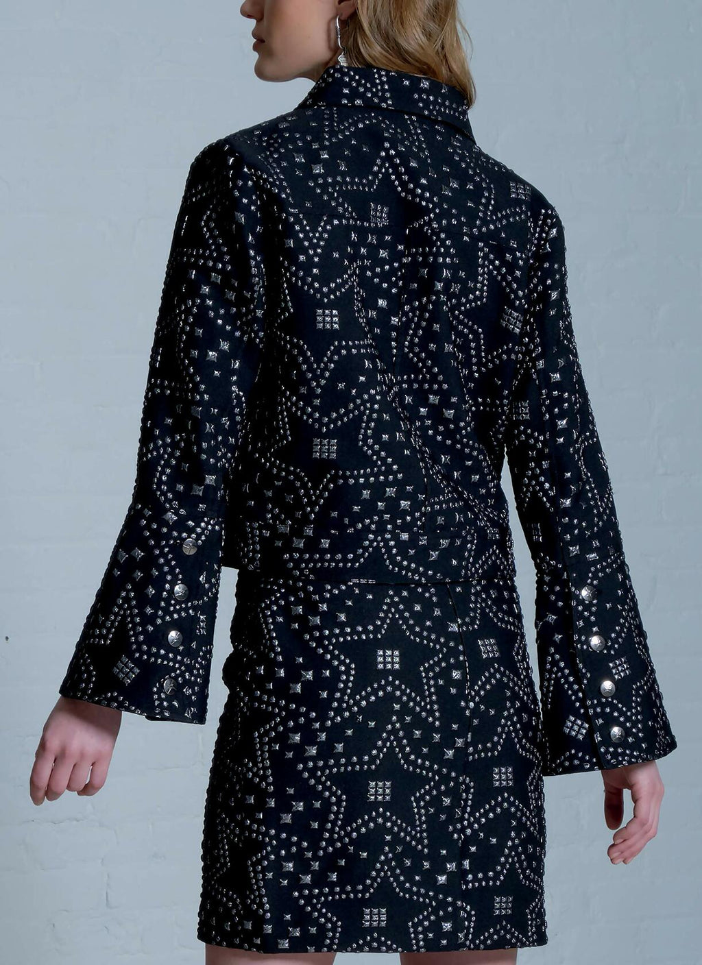McCall Pattern Company McCall's Women's Loose Jacket and Semi-Fitted Skirt
