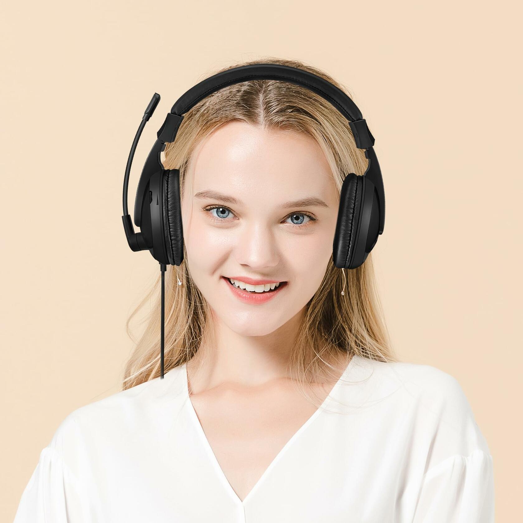 Adesso Xtream H5U Stereo USB Multimedia Headphone/Headset with Microphone