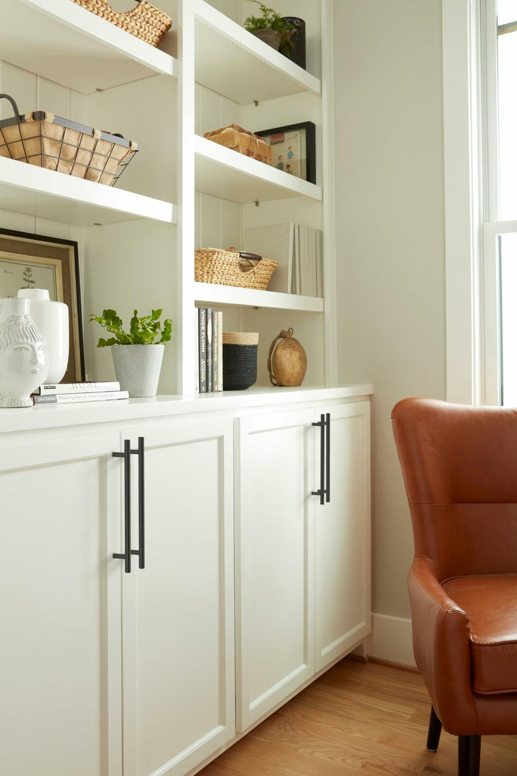 Amerock Bar Pulls 10-1/16 inch (256mm) Center-to-Center Matte Black Cabinet