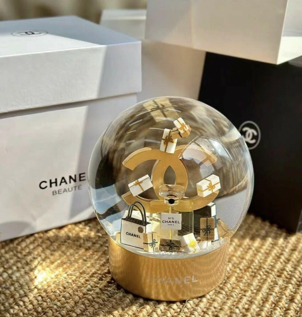 Chanel CC Gold 2024 Crystal Ball Snow Globe New Limited Edition,  VIP gift