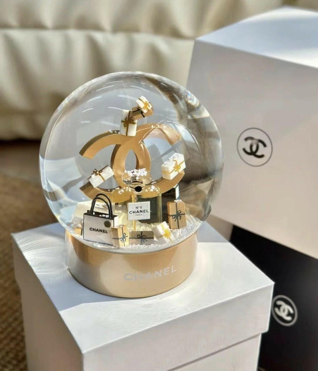Chanel CC Gold 2024 Crystal Ball Snow Globe New Limited Edition,  VIP gift
