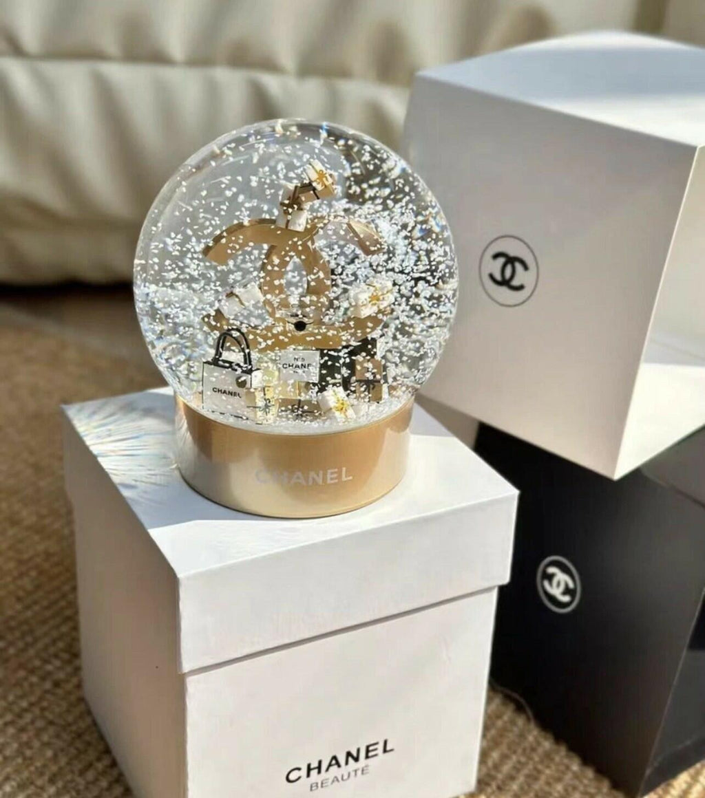 Chanel CC Gold 2024 Crystal Ball Snow Globe New Limited Edition,  VIP gift
