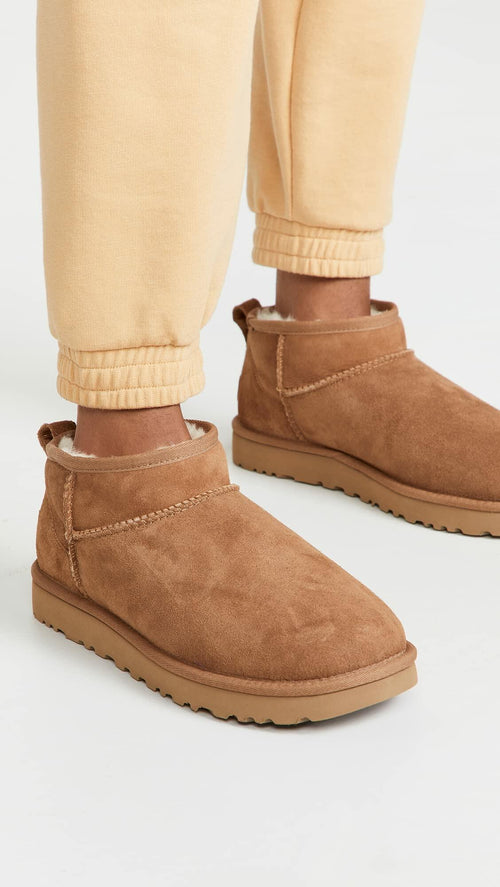 UGG Women’s Classic Ultra Mini Boots Chestnut Size 9