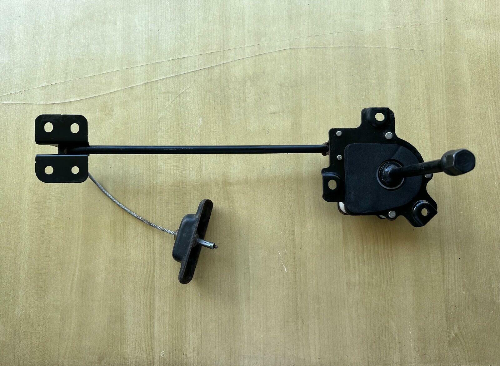 2013-2018 Santa Fe 3.3L V/6 OEM Spare Tire Hoist Wheel Carrier Winch Hanger Lift