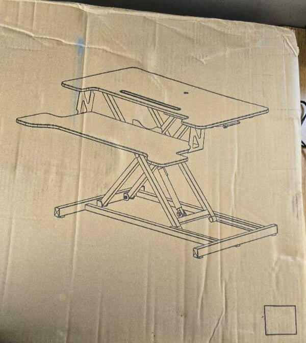 32” Wide Sit to Stand Up Desk Converter Tabletop Workstation  MET100-M REV