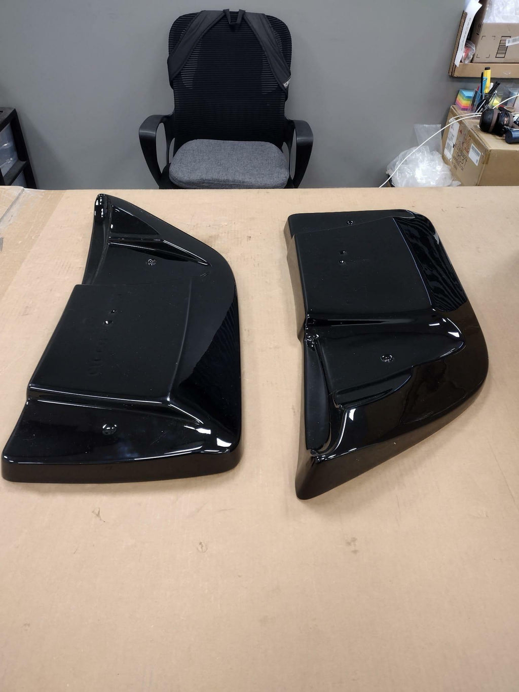 Corvette C6 2005-2013 Gloss Black Rear Bumper Side Corner Aprons Trim