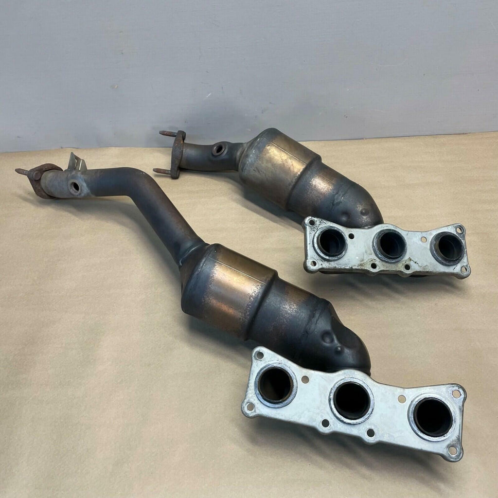 2011 BMW 528i F10 N52 N52N Engine Exhaust Manifold Set Pair OEM
