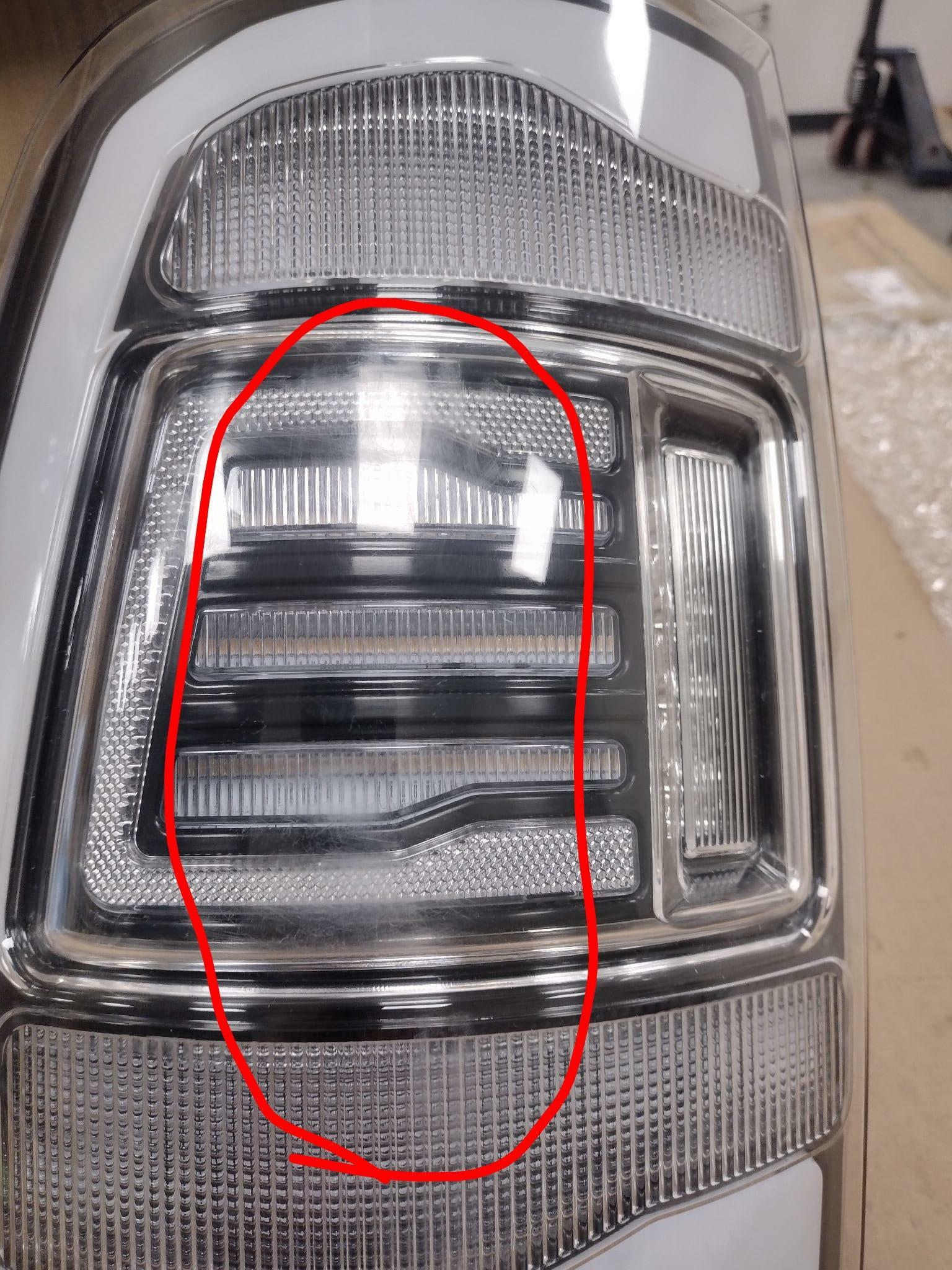 Glistuning LED Tail Lights Dodge Ram 1500 2500 3500 2009-2018 Clear