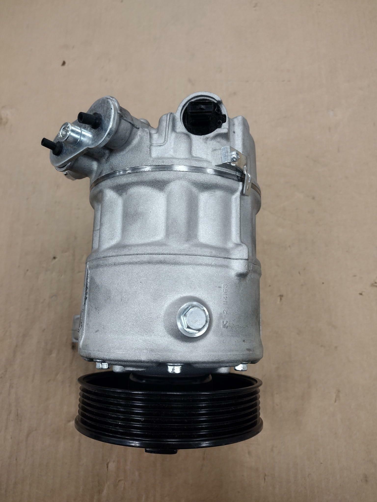 A/C Compressor for 2010-2011 Cadillac SRX 4 Seasons 488EJ17