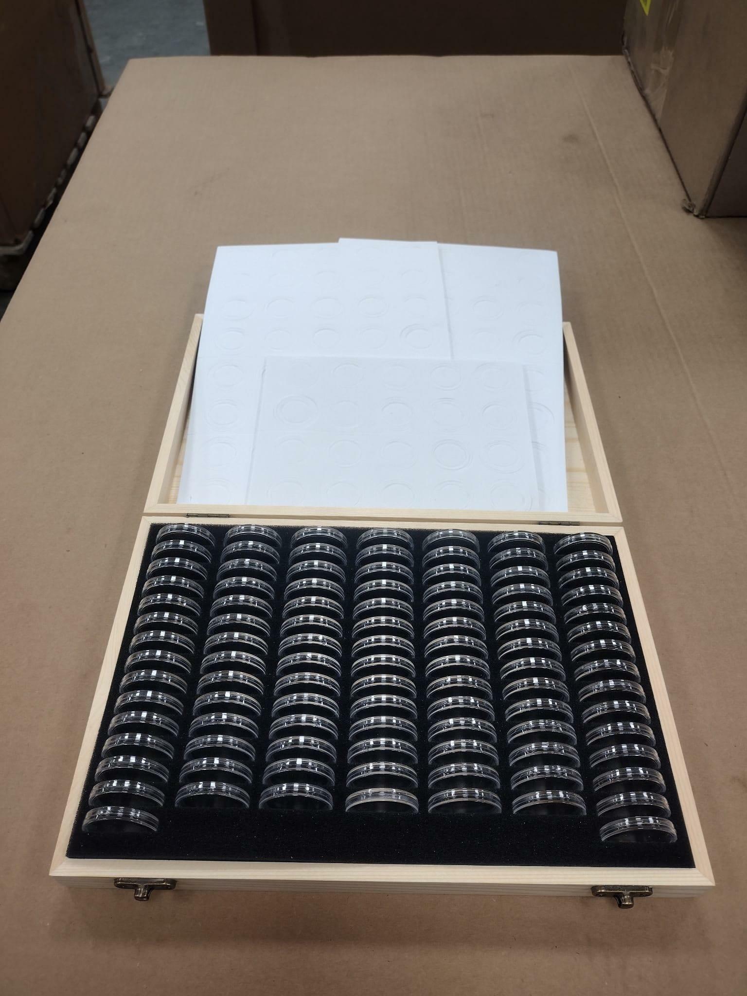 Wooden Coin Storage Box Holder w/ Foam Gaskets Display Case for 100 Coins