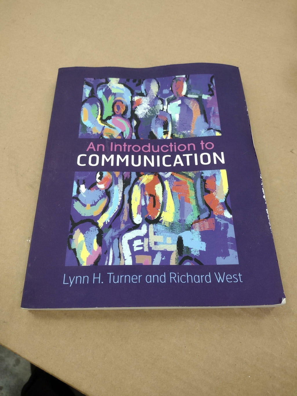 An Introduction to Communication Paper back