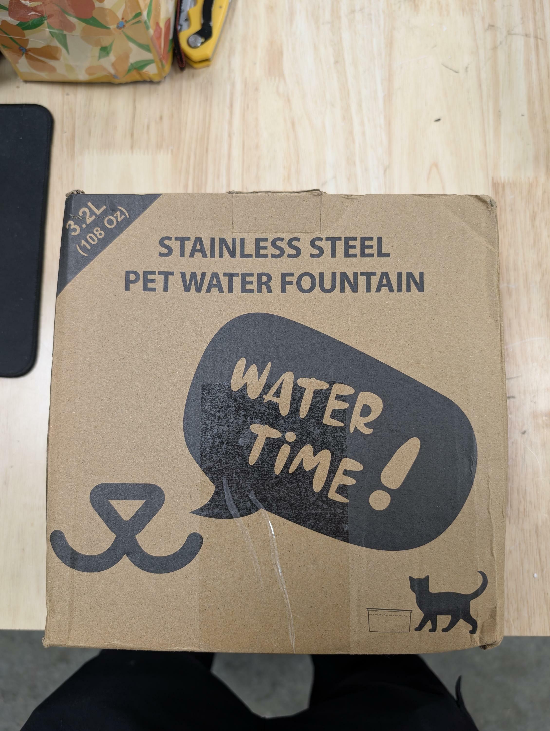 OPEN BOX Luqeeg Stainless Steel Pets Water Fountain, 3.2l/108oz Quiet Drinking
