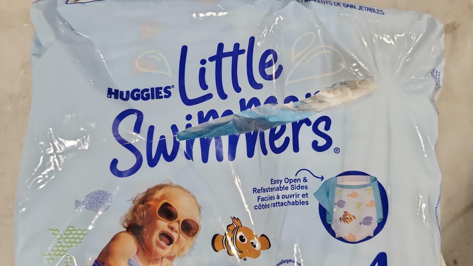 54 Count Huggies Little Swimmers Size 4 Diapers 24-34 lbs