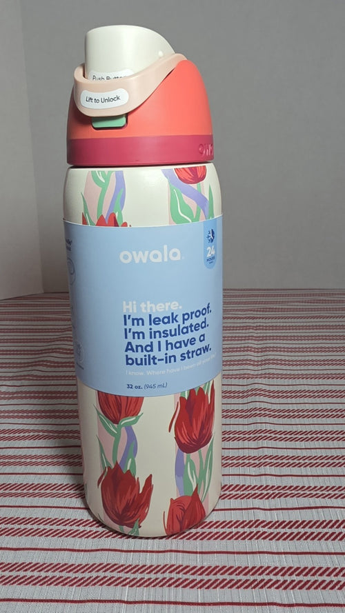 Viral 32Onz Owala Tulip Bouquet  FreeSip Water Bottle Urban Outfitters Last One